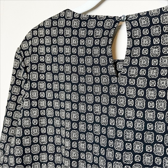 J. McLaughlin Stretch Knit Sheath Dress Medium black tan damask print pockets - Picture 7 of 15